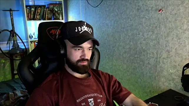_Serious_Man Chat XXX live