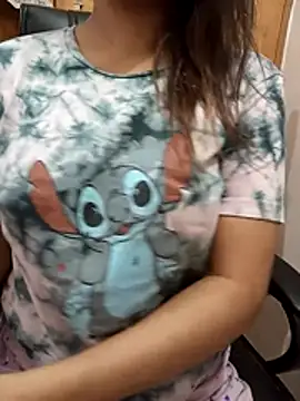 Tanha18 Chat XXX in diretta