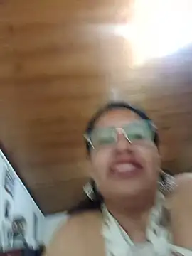 Emilif_'s Live XXX Chat