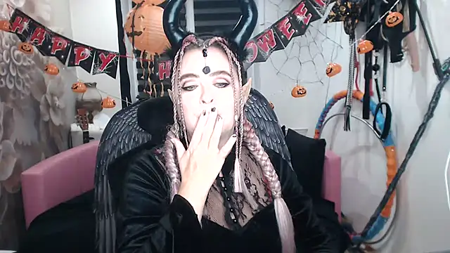 MISSgoddessMARIA Adlı Modelin Canlı XXX Sohbeti