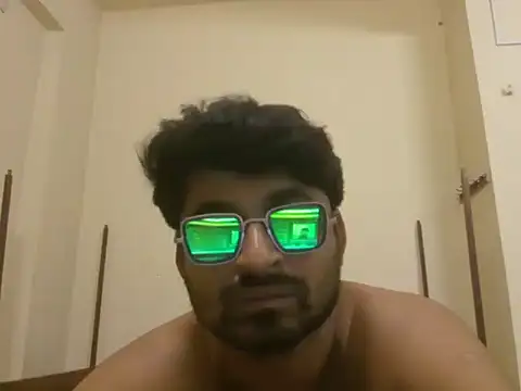 Lickingmaster_Bull420 Webcam-Show