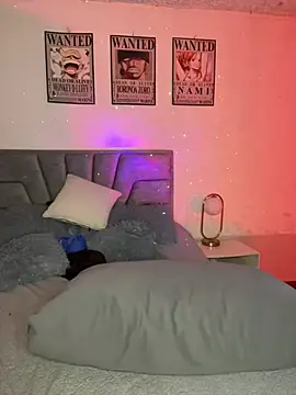 Онлайн чат XXX Andreaa_Fox