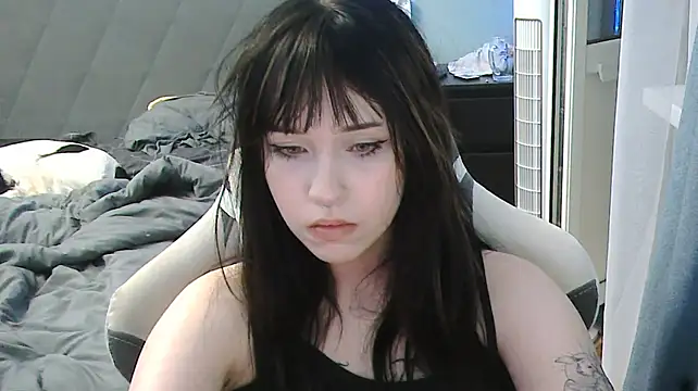 BodyEva Live XXX Chat
