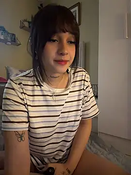 Ariaa_miller 即時 XXX 聊天