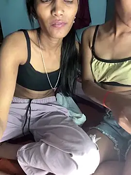 XXX chat uživo modela Ex_ppriya