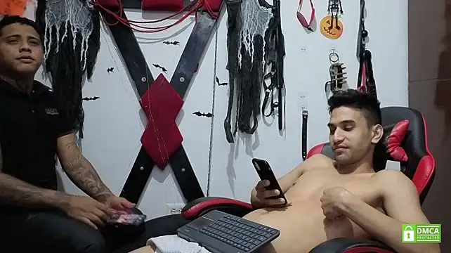 EliteBoysLive Live XXX Chat