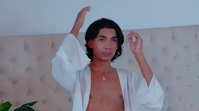 AlanCuute 即時 XXX 聊天