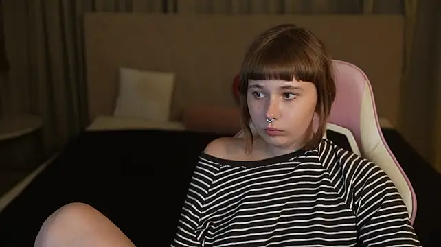 Fiona054 Chat XXX live