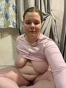 BootyfulVal Live XXX Chat