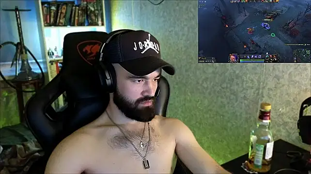 _Serious_Man Adlı Modelin Canlı XXX Sohbeti