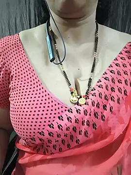 bhuvana_555 – Live XXX-chat