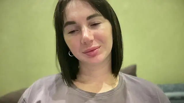 EvilDemon94 Adlı Modelin Canlı XXX Sohbeti