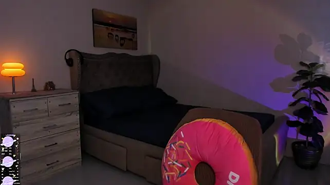OliGasm Live XXX Chat