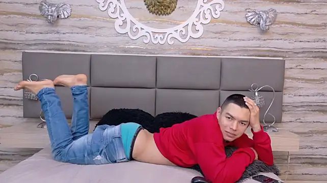 Chatroom XXX en direct de Turjan_Sultan