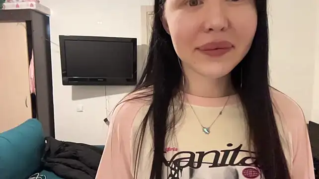 RomeliaGemmer Live XXX Chat