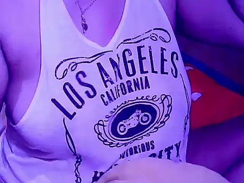 SweetMoonlight Chat XXX live