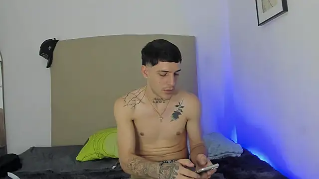 Chat XXX ao vivo de max_millerr