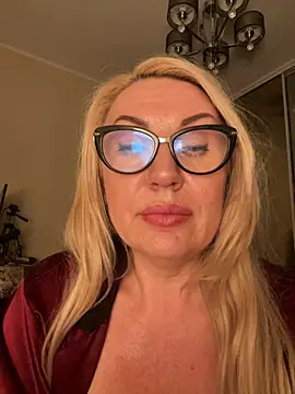 OliviaDancequeen's Live XXX Chat