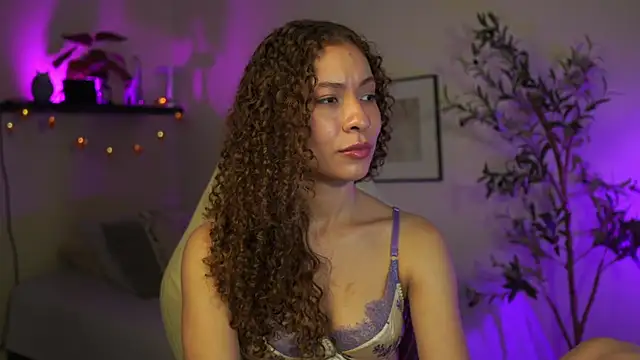 isabella-garcia- Chat XXX in diretta