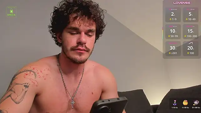 Chatroom XXX en direct de Perry_Knight