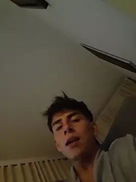 Chat XXX en directo de ZaneHoward