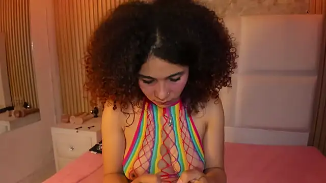 Tinny_GoddessHL Chat XXX in diretta