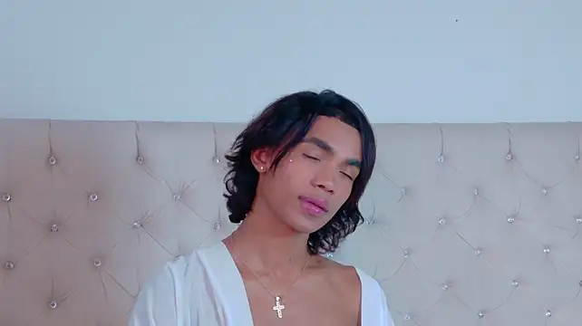 Czat XXX na żywo – AlanCuute