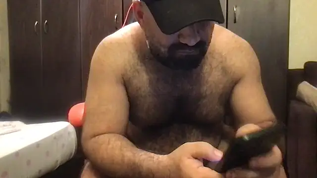 แชท XXX สดของ HAIRY_ARAB_SULTAN