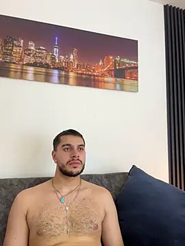 AmadeoWild – Naživo XXX chat