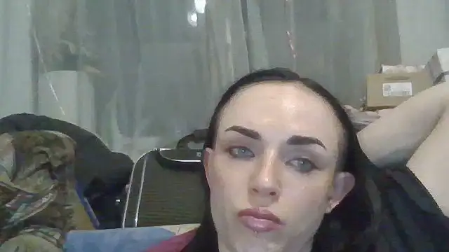 Trinsy_Love Live XXX Chat