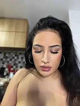 HELLEN_SANTOS 即時 XXX 聊天