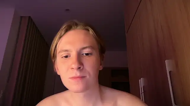 Онлайн чат XXX cinnamonmood