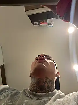 צ'אט XXX בשידור חי של Dominiofit