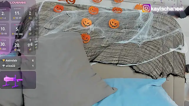 Kaylachannell's Live XXX Chat