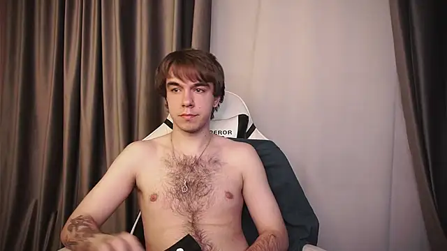 DaveBevy Chat XXX in diretta