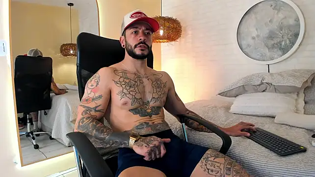 Онлайн чат XXX Lucas_Amatti