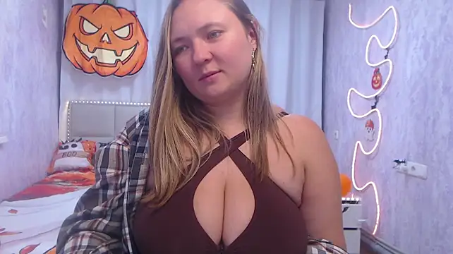 SallyVerda 现场XXX聊天