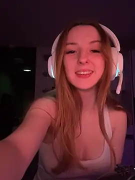 צ'אט XXX בשידור חי של katyydel6