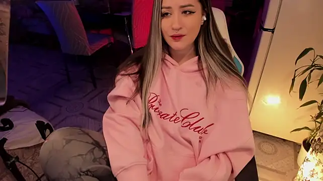 Chat XXX ao vivo de Sserendipityy
