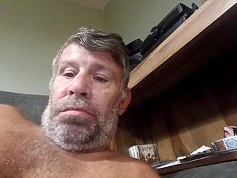 צ'אט XXX בשידור חי של stud2512