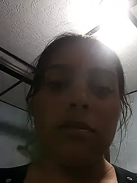 stefanie010's Live XXX Chat