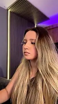 MiaPetit_ Chat XXX live