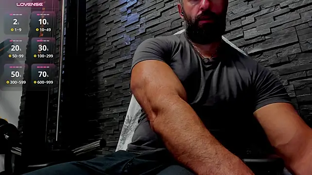 دردشة David_Big_Daddy الجنسية المباشرة