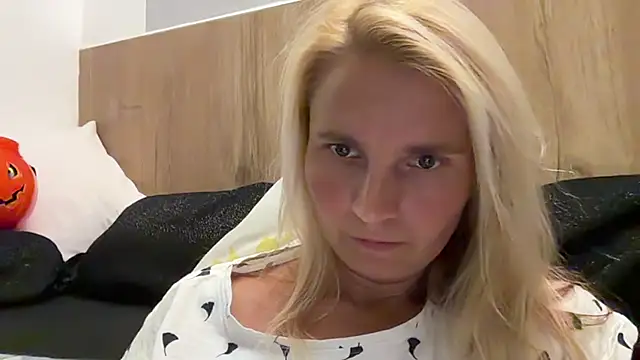 s-te-fan-i Webcam Show