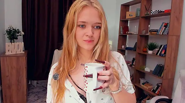 AleneHayek Live XXX Chat