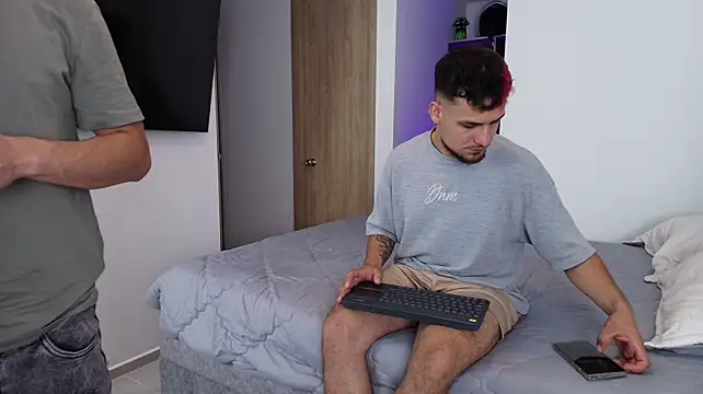 Two_sinzXX Live XXX-Chat
