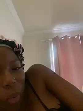 UnknownVixen's Live XXX Chat