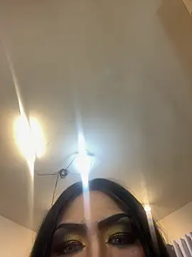 XXX chat uživo modela KalaniAlbaXxx