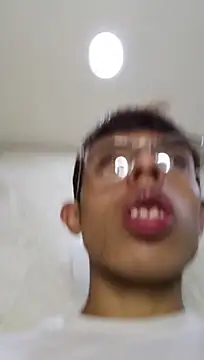 Chat +18 de liamkozy ao vivo