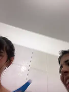 -Brittanny XXX чат на живо